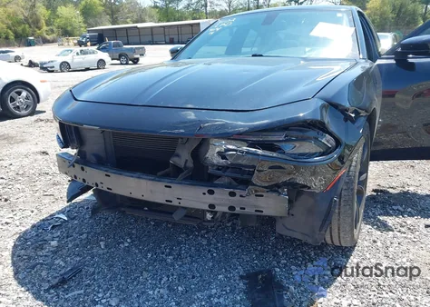 2017 Dodge Charger Se Rwd z USA, uszkodzony, nr VIN 2C3CDXBGXHH643102